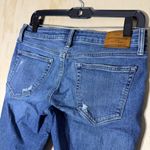 Lucky Brand Mid rise Sweet Straight Jeans Size 6/28 Medium Wash Photo 6
