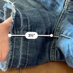 Kut From The Kloth Medium wash mid rise jean cut off shorts Size 10 fray hem Photo 7