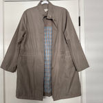 Stylish Tan Trench Coat Size L Photo 0