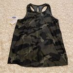 Old Navy NWT  Active Women’s Green Camouflage Tank Top Size Medium Photo 3