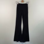 Aerie Offline by Women Black High Rise Criss Cross Waist Flared Leggings Size M Photo 4