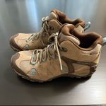 Merrell  waterproof hiking boots shoes women’s size 11 Photo 2