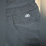 Alo Yoga Women’s Cool Fit Cropped Drawstring Cargo Pants - Medium - Black Photo 2