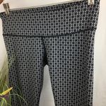 Lululemon  Black & Gray Print Mid Rise Athletic Sport Workout Yoga Leggings 6 Photo 2