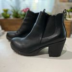 Top Moda  Bianca Black Lug Ankle Booties Sz 8.5 Photo 5