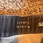 Bullhead Denim Co. Womens Skinny Medium Black Wash Pull On Jeans Size undefined Photo 2