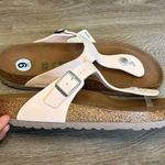 Birkenstock  Gizeh Vegan Birko-Flor Birkibuc in Light Rose Pink Photo 12