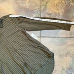 Ecru NWT  Olive Mara Shirt Side Buttons Button Down XS Photo 5