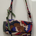 Vera Bradley NWT  Wildwood Wallet Crossbody - Bossanova Bold Photo 0