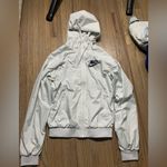Nike  jacket small Photo 0