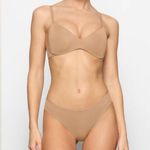 SKIMS Wireless Push Up Bra 36A Photo 0