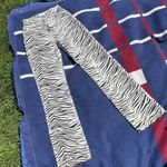 ZARA  Ivory Black Zebra Print Denim Pants Button Fly High Rise jeans
Women’s 0 Photo 0