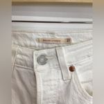 Levi's  Women's White Premium Ribcage Straight Ankle Jeans Size 27 Photo 2