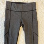 Lululemon  Speed Crop Legging in Giant Herringbone Black Heathered Black Size 4 Photo 8