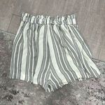 American Eagle  Women's Blue White Striped Paper-bag Scrunch Linen Shorts XS Photo 3