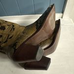 Antonio Melani Vintage Brown Women’s 8.5 boots Embroidery Snake Print 3” Heel Photo 7