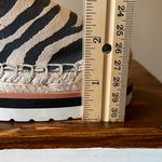 Vince Camuto Binadee Zebra Platform Espadrille Sandal Shoes Black Zip Ankle 7.5 Photo 8