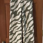 SheIn  Zebra Striped High Waisted Women's Straight Leg Jeans women's Size XS Photo 0