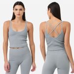 Vuori  Rib Crop Tank. Size tag cut off. Fits like a size Small Photo 1