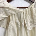 Chaser NWT  Womens Shirt Blouse Beige Lace Scalloped Hem Size Medium Photo 8