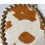 Source Unknown NIP Western Cowhide Gold Tone Oval Filigree Back Fish Hook Earrings Photo 3