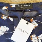 Few Moda Revolve NWT Floral Belted Knee-Length Dress Blue Size S Photo 9