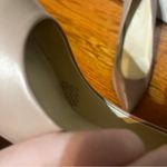 Nine West  Etta women’s leather high heels beige leather size 8 Photo 4