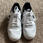 Nike Women’s Court Vision Low Shoes Photo 1