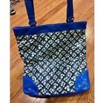 Vera Bradley NWT  Frill Tote Bag Blue Lagoon Magnetic Zip Pocket Matching Wallet Photo 10