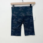 Spanx NWT Look At Me Now Bike Shorts in Black Camo Medium Photo 3