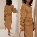 Atlein Dress Beige Ruched Long Sleeve Off Shoulder Designer Midi Dress Size 40 Tan Photo 7