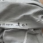 Lululemon  Swiftly Tech Short Sleeve Crew Photo 4