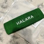 Halara NWT  Courtyard Green Solid Sport Headband Photo 4
