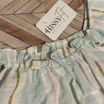 E & M NWT  Feminine Flowy Womens Size Medium Striped Tank Top Photo 3