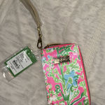 Lilly Pulitzer Lily Pulitzer Tiki Palm wristlet pink Photo 0