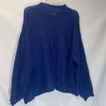 easel Blue Sweater Women’s Medium Photo 5