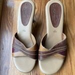 Fioni  Slip on leather Sandals Size 7M Photo 0