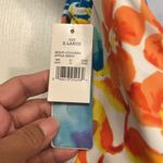 Beach Betty Miracle Brands White Square Photo 6