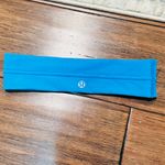 Lululemon Fly Away Tamer Headband in Beach Blanket Blue Photo 9