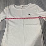 PINK - Victoria's Secret Victoria’s Secret PINK White Long Sleeve Shirt with Dog Logo; XS Women’s Photo 2