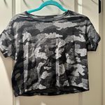 Lululemon camo cates crop tee Photo 0