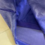 Athleta velvety cut out crop. S Photo 4