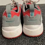 Columbia  Pivot Waterproof Hiking Sneakers Shoes Size 9 Gray Red Womens HIking Photo 2