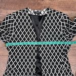 Ellen Tracy  Women’s Black & White Diamond Pattern Open Front Blazer Photo 8