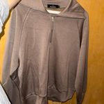 Amazon Trendy Queen Quarter Zip | M Photo 3