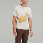 Lululemon Athletica Everywhere Belt Bag in Golden Sand NWOT Photo 4