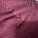 Amazon Women’s Longsleeve Seamless Crop Top size medium Photo 1