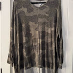 Mud Pie  Long Sleeve top Photo 0
