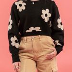 Tilly's True Wrld Cropped Floral Sweater Photo 0