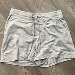Kenneth Cole Women’s Large Reaction  NY Gray Pocket Sweat Shorts Photo 0